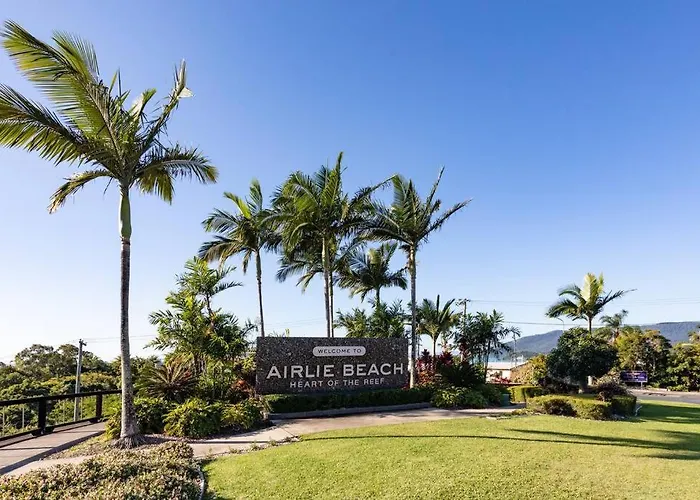 Airlie Sun & Sand Motel Accommodation #4